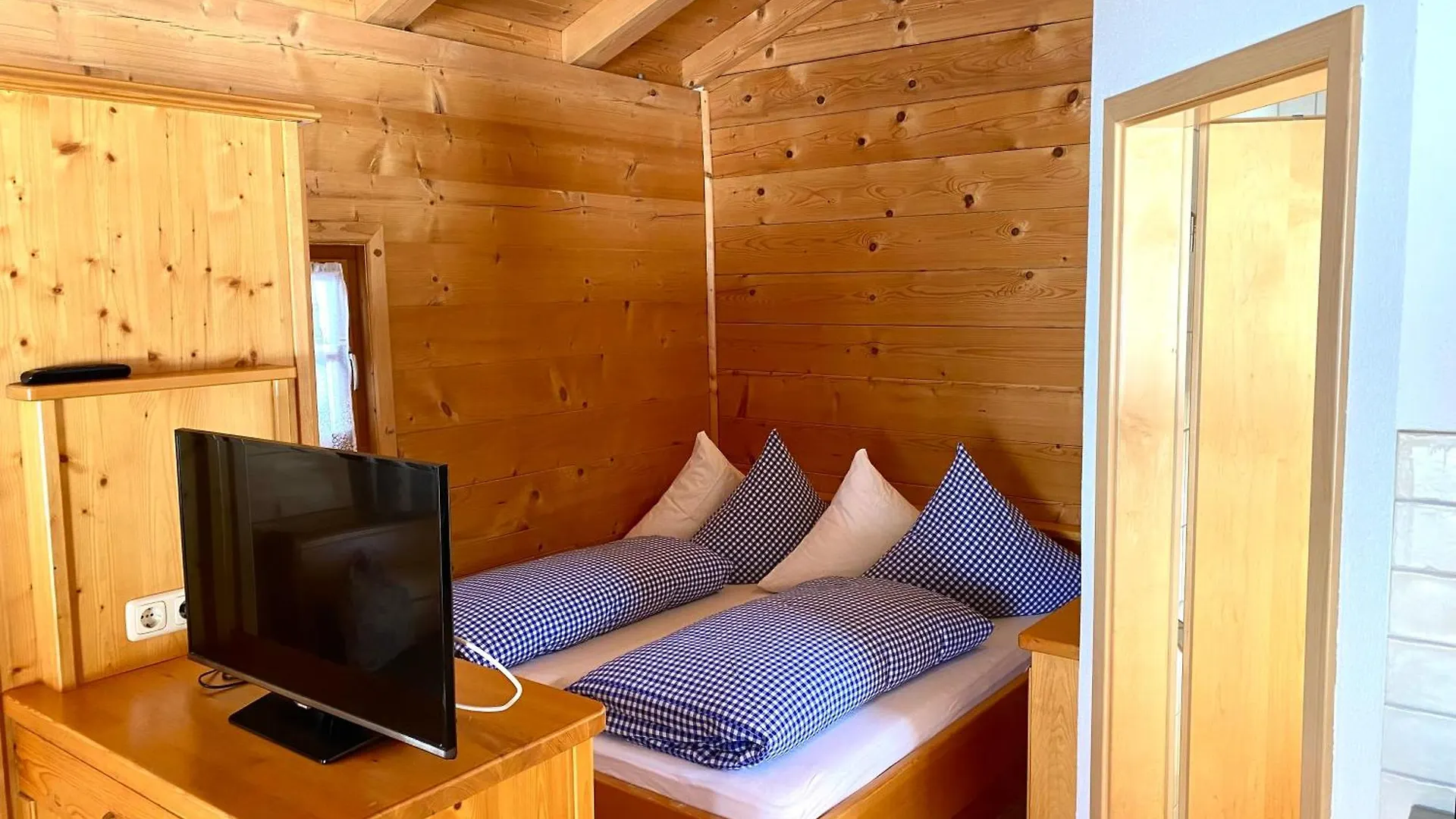 Apartment Dammerer Hof Inkl. Chiemgaukarte Ruhpolding